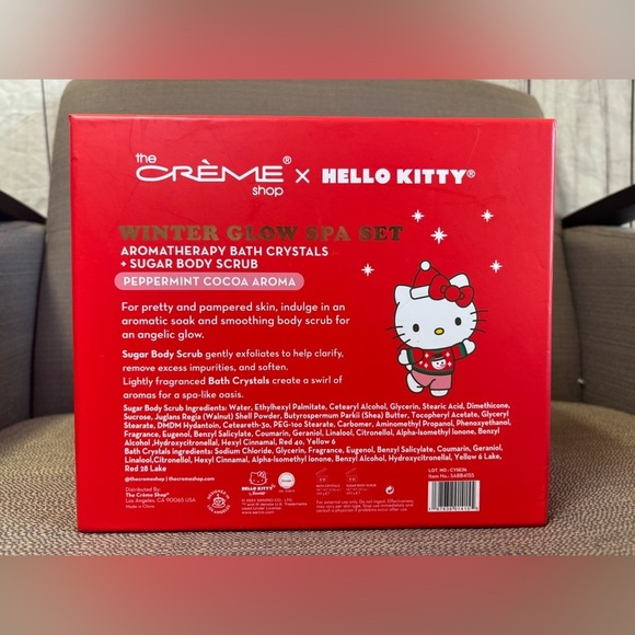 The Crème Shop X Hello Kitty Winter Glow Spa Set Peppermint Cocoa Aroma Limited - Picture 3 of 3